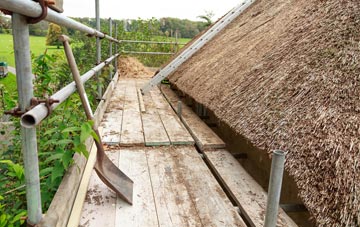 advantages of Tre Aubrey thatch roofing